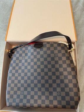 Louis Vuitton Graceful PM